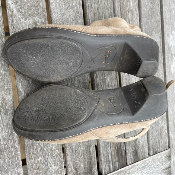 Dansko Women’s Bonita Taupe Kid Suede Leather Cut Out Ankle Bootie Clog Size 6.5 - Picture 11 of 11